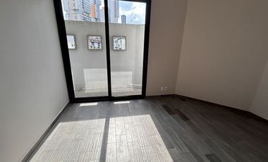 EN RENTA MUY BELLA CASA PARA ENTRENAR EN BOSQUE REAL