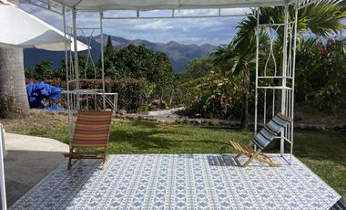 HERMOSA QUINTA EN VENTA EN YUNGILLA