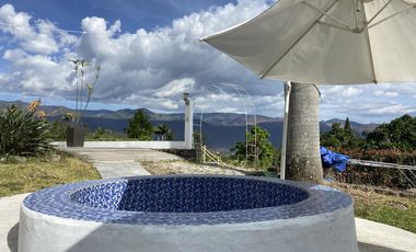 HERMOSA QUINTA EN VENTA EN YUNGILLA