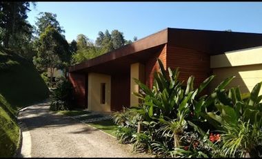 VENTA de FINCAS en GuatapÃ©