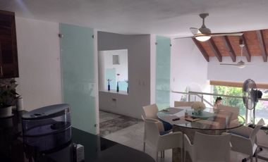 Preciosa Villa/Departamento en PB amueblado!