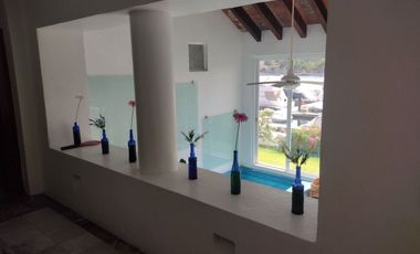 Preciosa Villa/Departamento en PB amueblado!