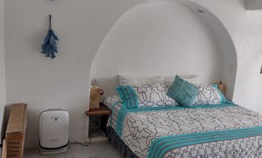 Preciosa Villa/Departamento en PB amueblado!