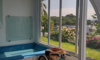 Preciosa Villa/Departamento en PB amueblado!