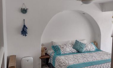 Preciosa Villa/Departamento en PB amueblado!