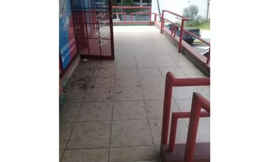Venta de Local en Zona Super Comercial, Segura  y Turística 64 Mts2