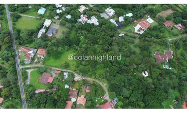 Se Vende Terreno de 6000 m2 en el Valle