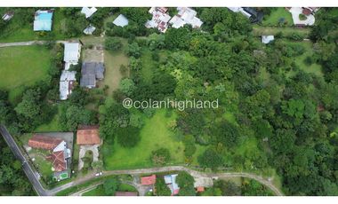 Se Vende Terreno de 6000 m2 en el Valle