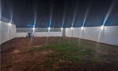 ARRAIJAN / BRISAS DEL GOLF / 295 M2 / 3 HABITACIONES/ 100 M2 PATIO