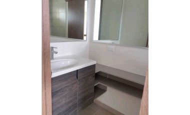 ALQUILO CASA EN ARRAIJAN LA HACIENDA CAOBO 3R