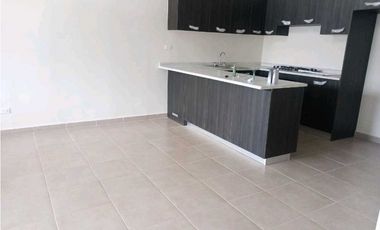 ALQUILO CASA EN ARRAIJAN LA HACIENDA CAOBO 3R