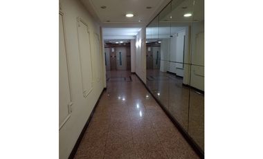 VENDE-AMPLIO DEPARTAMENTO- C/SAN MARTIN-CIUDAD-MENDOZA