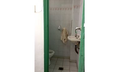 VENDE-AMPLIO DEPARTAMENTO- C/SAN MARTIN-CIUDAD-MENDOZA