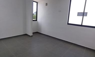 Entrega Inmediata Venta Casa - Residencia Modelo Ambar en Privada Tagora, Conkal Norte Yucatan