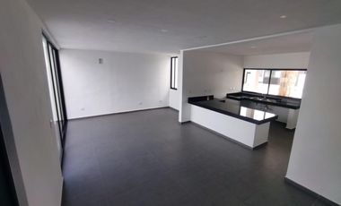 Entrega Inmediata Venta Casa - Residencia Modelo Ambar en Privada Tagora, Conkal Norte Yucatan