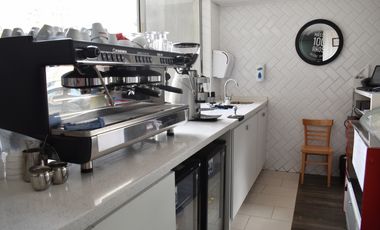 Arriendo local comercial habilitado en San miguel