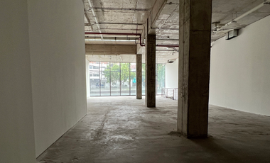 Local Comercial en Arriendo en Vitacura con Paul Claudel