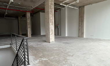 Local Comercial en Arriendo en Vitacura con Paul Claudel