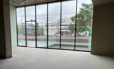 Local Comercial en Arriendo en Vitacura con Paul Claudel