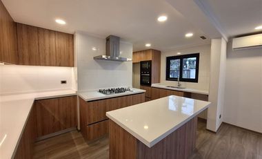 Casa en Venta en LAS HAULTATAS / COLEGIO ALEMAN