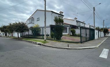 CASA en ARRIENDO en Bogotá Prado Veraniego