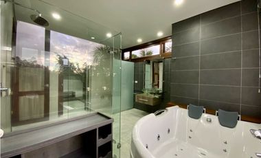 VENTA Casa Campestre Jacuzzi Parcelacion Llanogrande