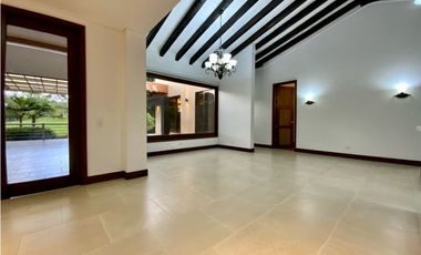 VENTA Casa Campestre Jacuzzi Parcelacion Llanogrande