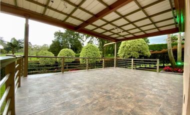 VENTA Casa Campestre Jacuzzi Parcelacion Llanogrande