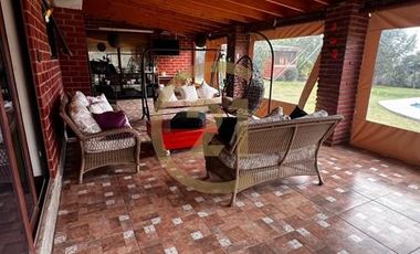 Gran casa Condominio Puerta El Alba Machalí