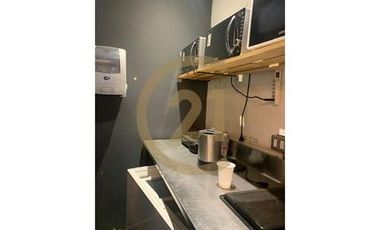 Amplio Local comercial en las Condes