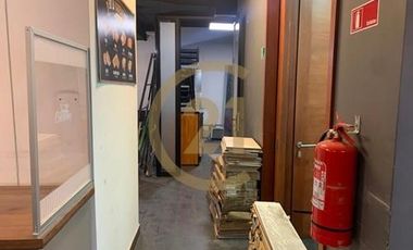 Amplio Local comercial en las Condes