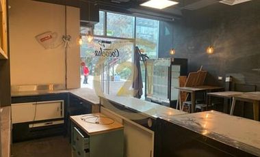 Amplio Local comercial en las Condes