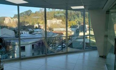 Venta Oficina amoblada, 5 Privados, Concepción