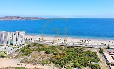 Se vende terreno frente al mar en Coquimbo