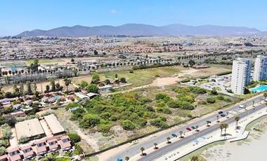 Se vende terreno frente al mar en Coquimbo