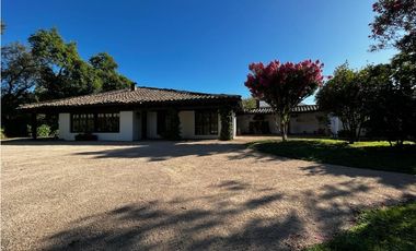 VENTA PARCELA CON CASA LINARES URBANA / RURAL