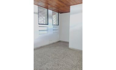 OFICINA EDIFICIO SANTA CRUZ