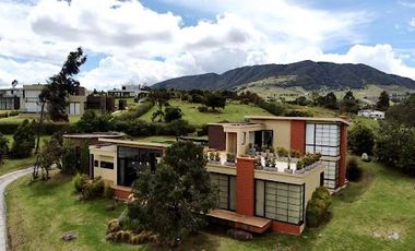 VENTA de CASAS en LA CALERA