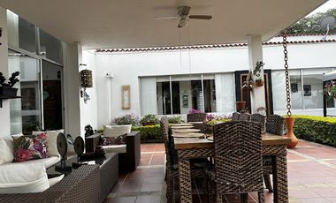 VENTA de CASAS en LA MESA