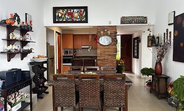 VENTA de CASAS en LA MESA