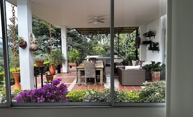 VENTA de CASAS en LA MESA