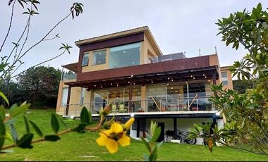 VENTA de CASAS en LA CALERA