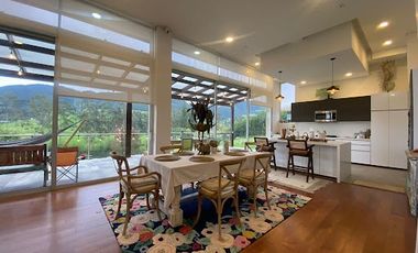 VENTA de CASAS en LA CALERA
