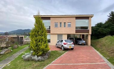 VENTA de CASAS en LA CALERA