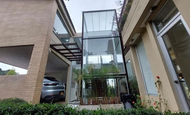 VENTA de CASAS en LA CALERA