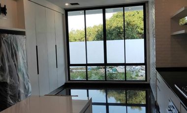 3 Bedroom House for sale in Chomphu, Chiang Mai