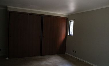 SE ARRIENDA HERMOSA PARCELA UBICADA EN CALERA DE TANGO.
