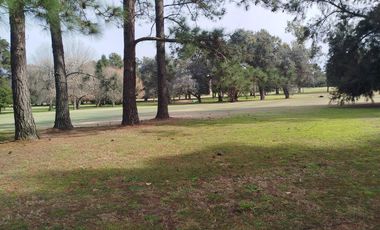 Casa sobre Golf de muy buena calidad en excelente ubicación 3 Dormitorios