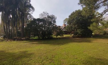 Casa sobre Golf de muy buena calidad en excelente ubicación 3 Dormitorios