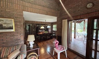 Casa sobre Golf de muy buena calidad en excelente ubicación 3 Dormitorios